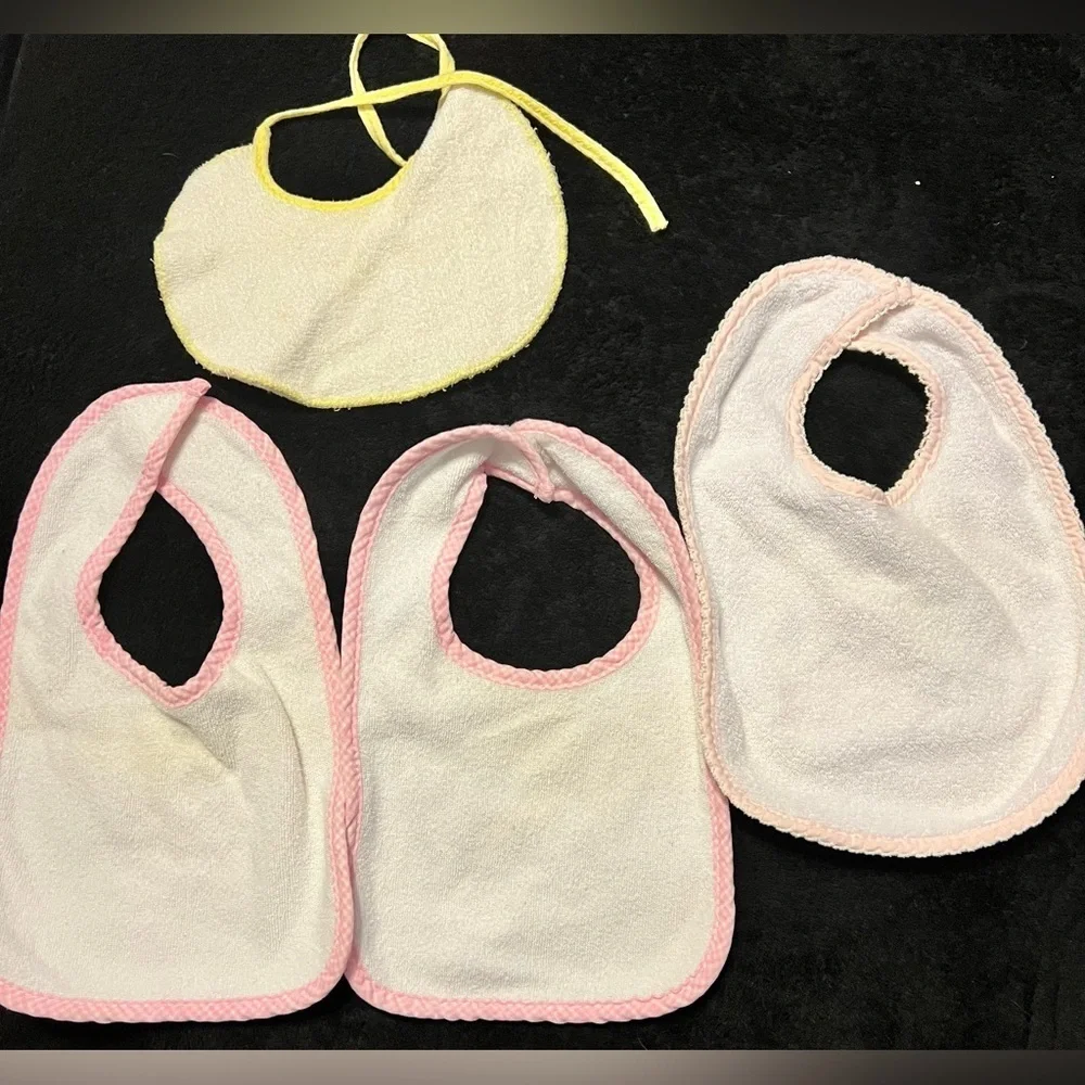 Vtg 60s Baby Girl 0-3 mths Little Lamb Pink and White Drool Bib Lot of 4